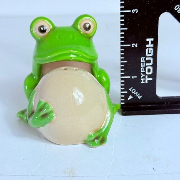 Frog Salt Pepper Shakers Stoneware Kitschy Retro Novelty Kitchen Decor Green - Picture 9 of 13